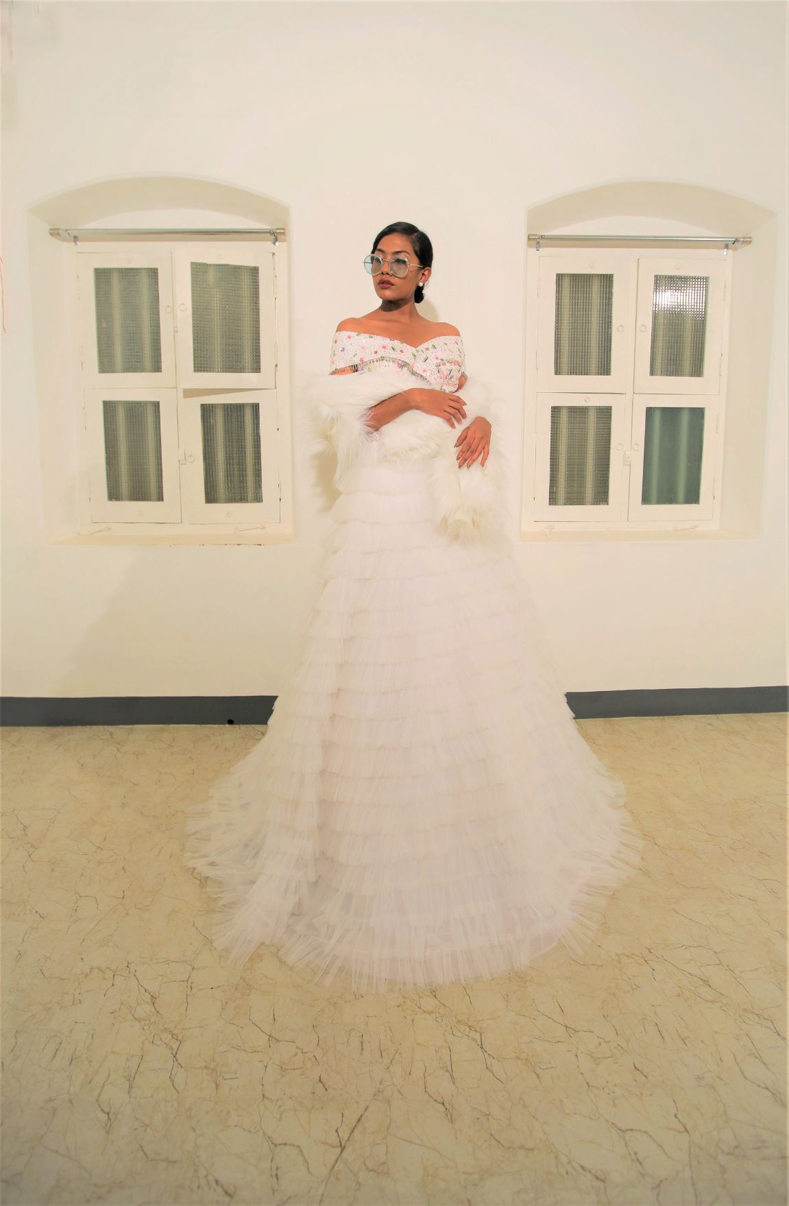 Old Hollywood luxury womenswear editorial, look 13