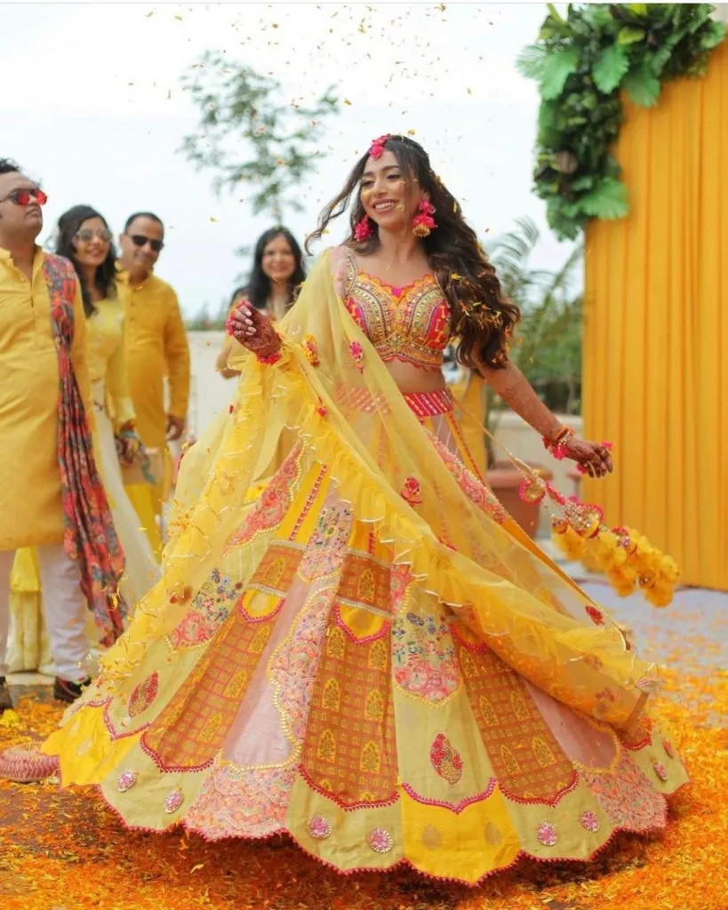 Haldi outfit for bride best sale