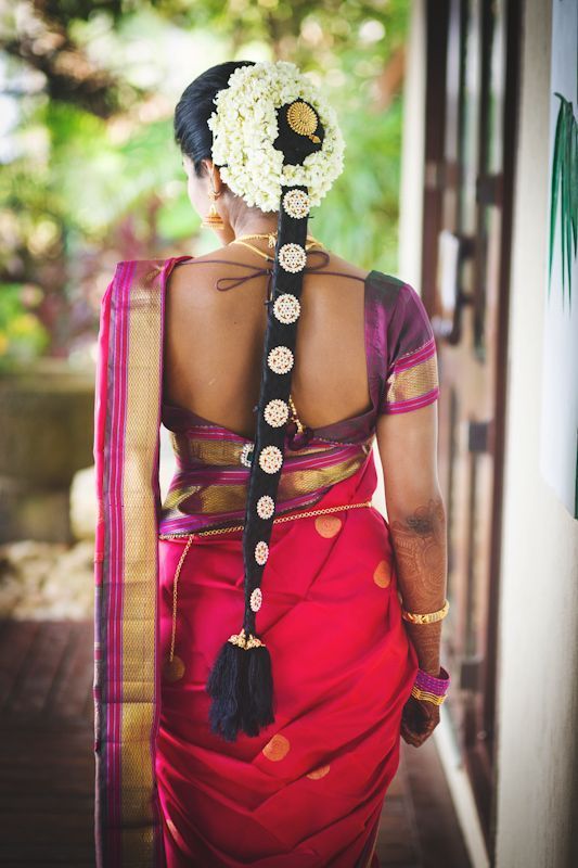 👉 Tag a bride-to-be who need bridal hairstyle (jadai alangaram)  inspiration for her big day 😍 Hairstyle @harshithamangalore | Instagram